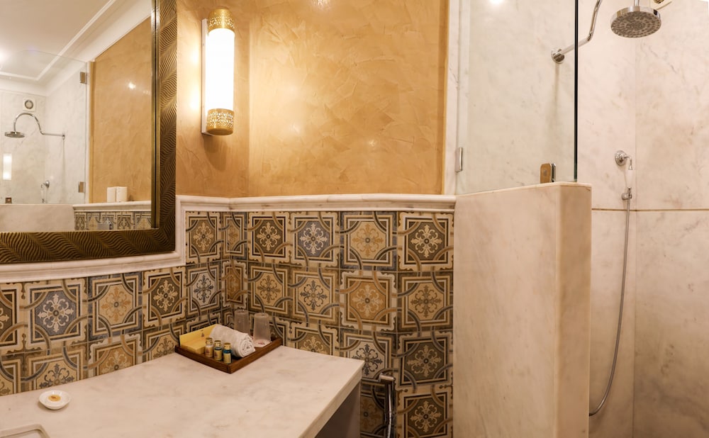 Laxmi Palace Heritage Boutique Hotel 65/65