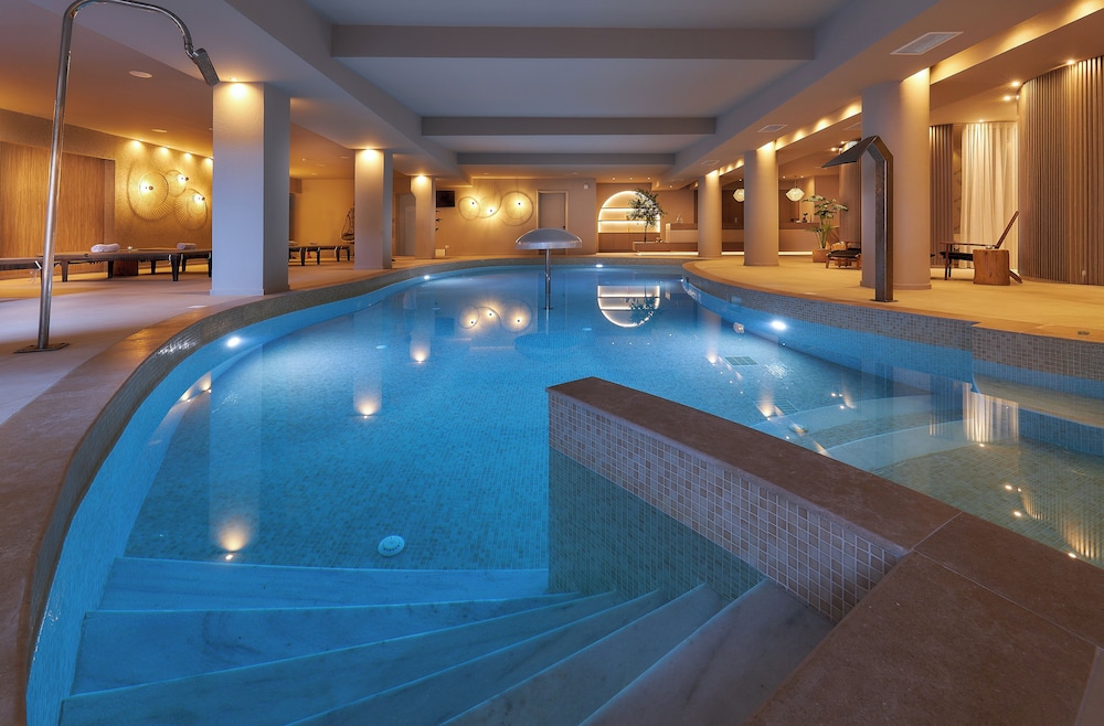 Blue Marine Resort and Spa 45/71