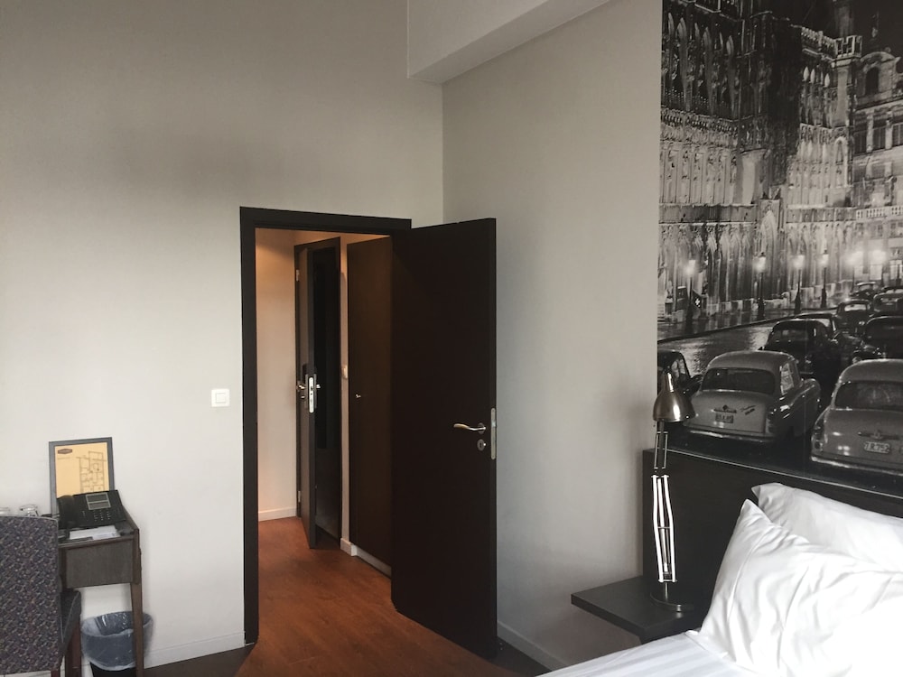 Hotel Residence Le Quinze 28/80