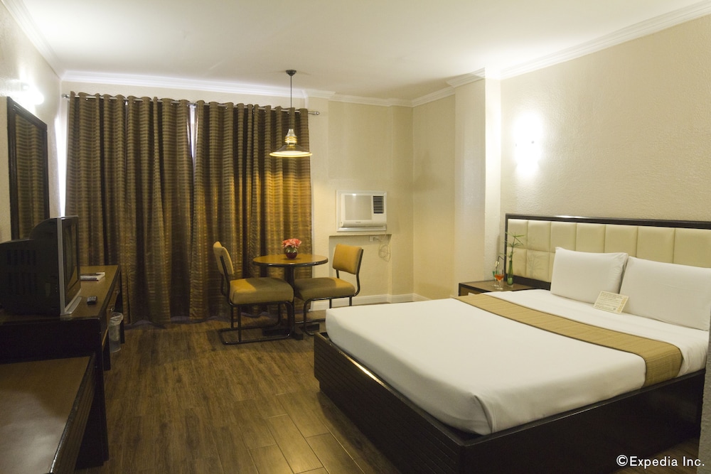 Rothman Hotel 23/62