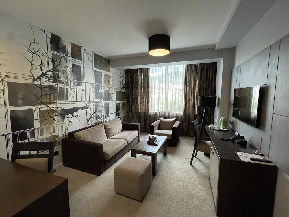 Queen S Hotel Skopje 30/49