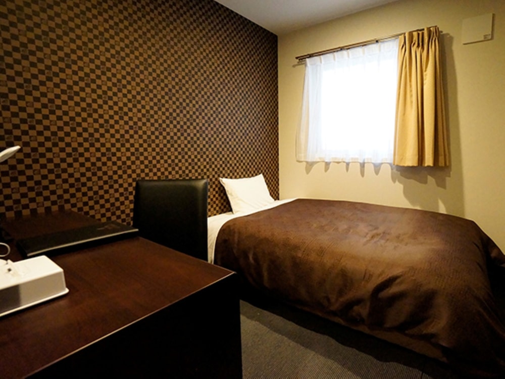 Hotel Livemax Himeji Ekimae 17/42
