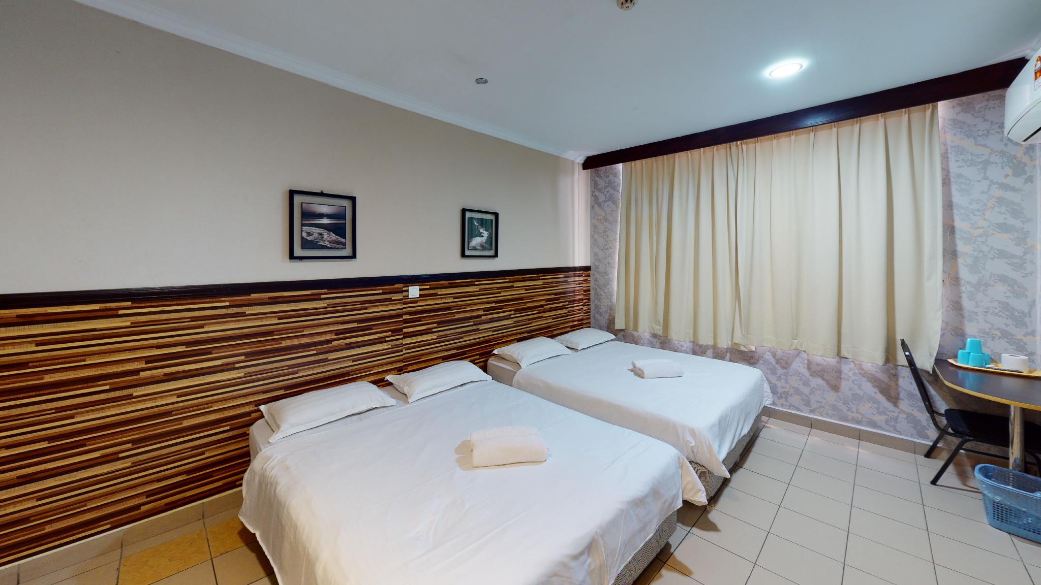 Hotel Iskandar 7/18