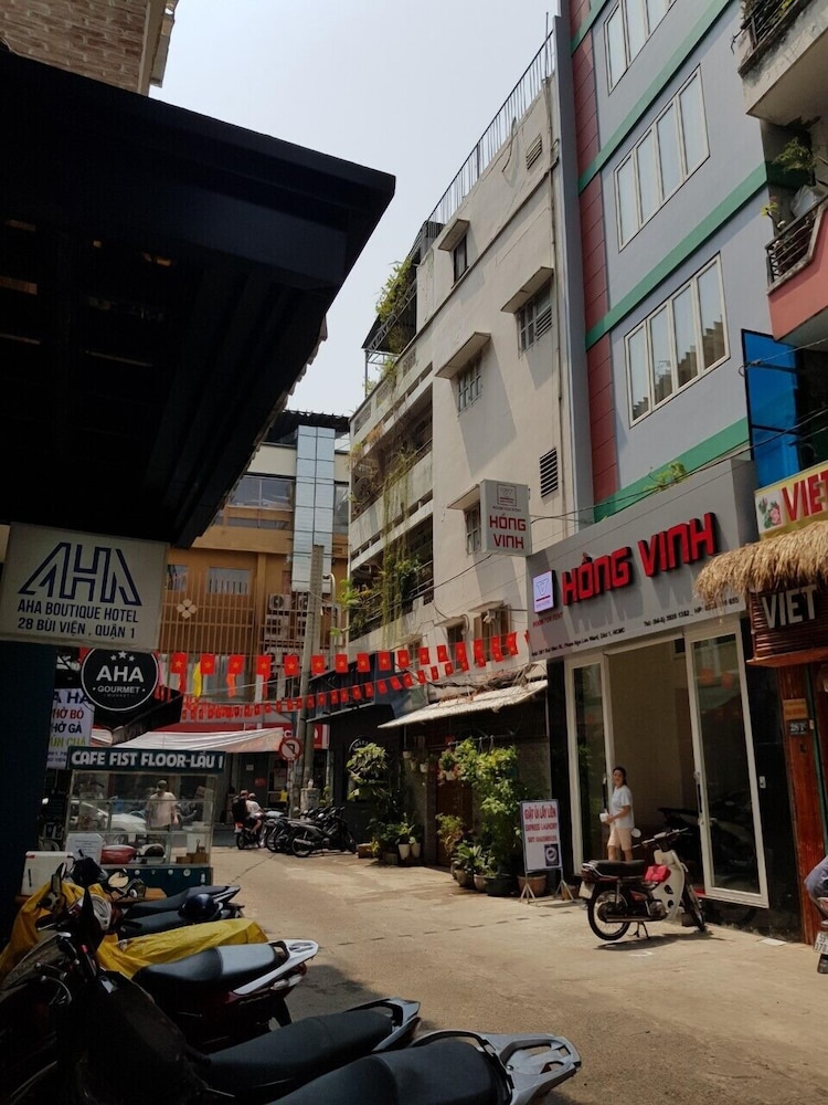 Hong Vinh Hotel 52/54