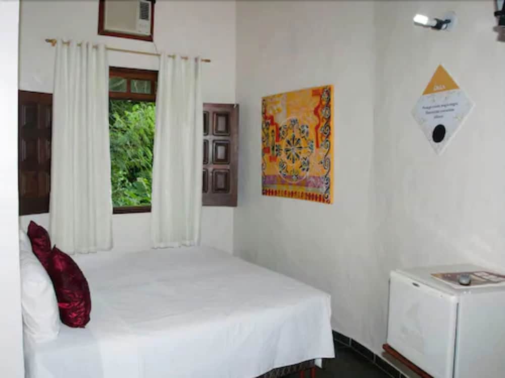 Pousada Safira do Morro Hotel 12/26