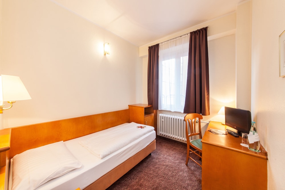 Hotel Ahl Meerkatzen 27/61