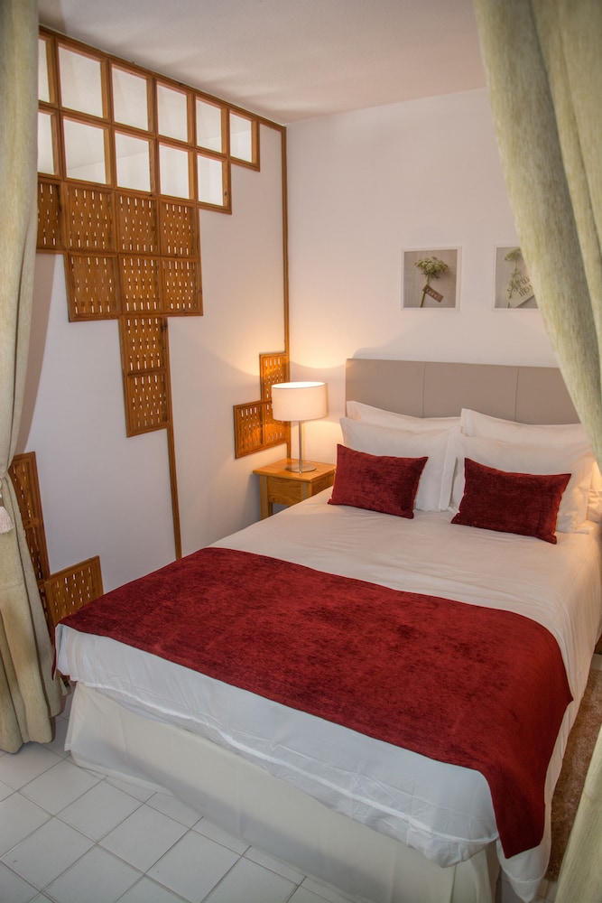 Luna Hotel da Oura 18/50