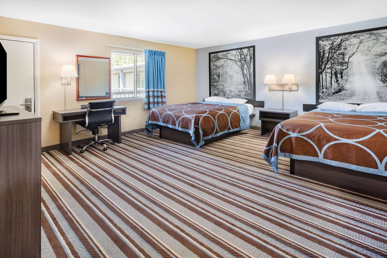 Super 8 by Wyndham Marysville/Port Huron Area 12/33