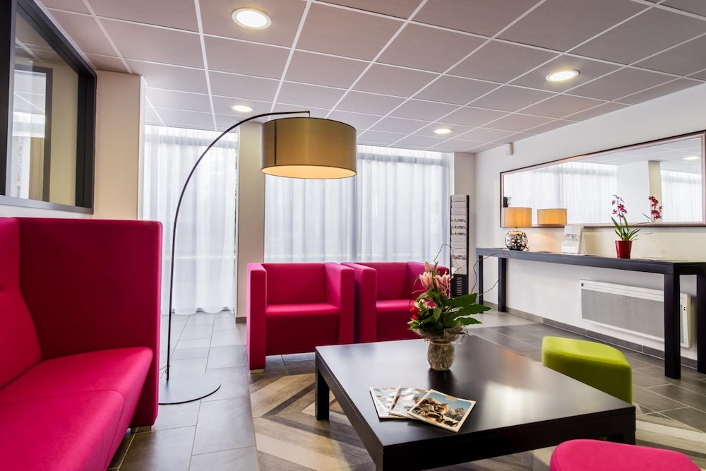 Nemea Appart Hotel Quai Victor Tours Centre 61/73