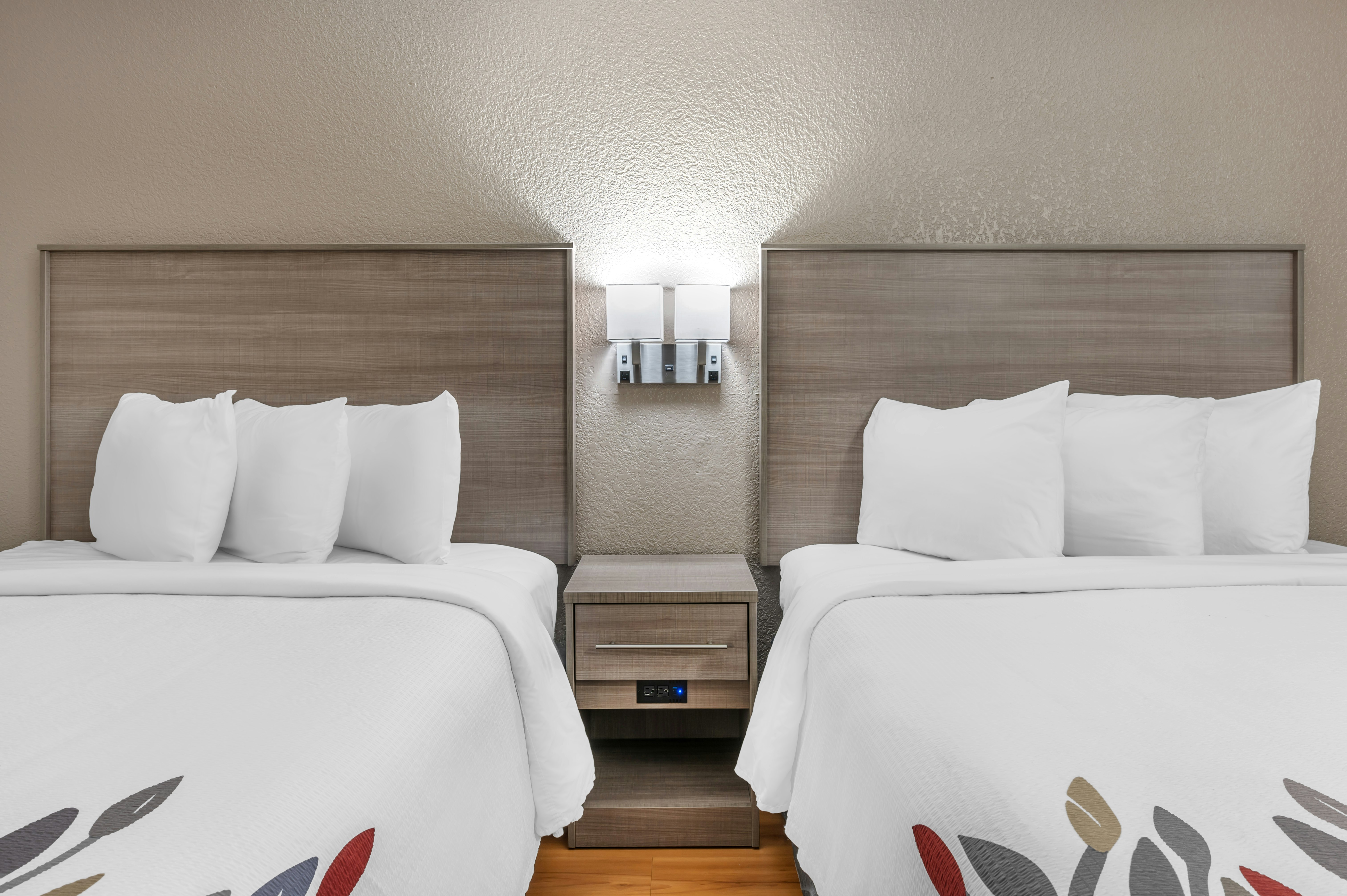غرفة سوبيريور بسريرين كوين لذوي الإعاقة، Red Roof Inn Greencastle South Cloverdale 2/4