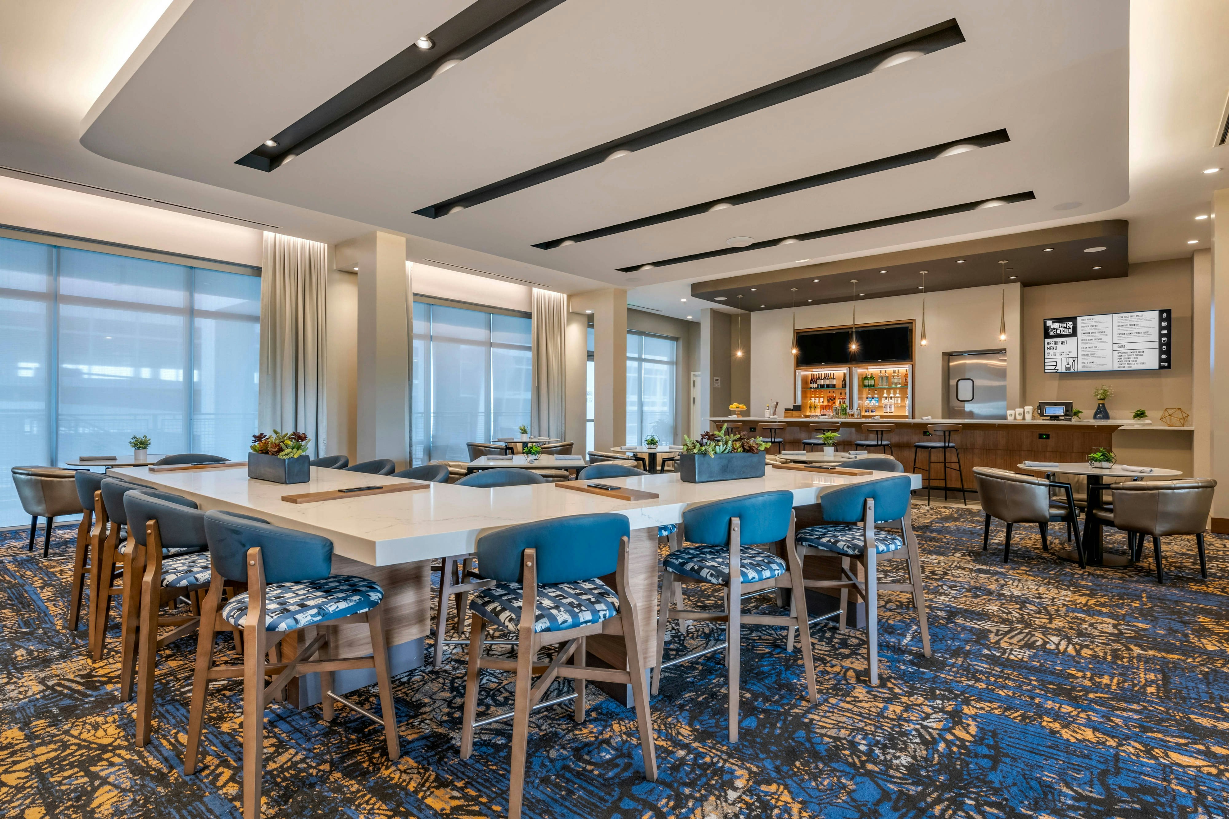 Courtyard by Marriott Fort Lauderdale Downtown 24/31