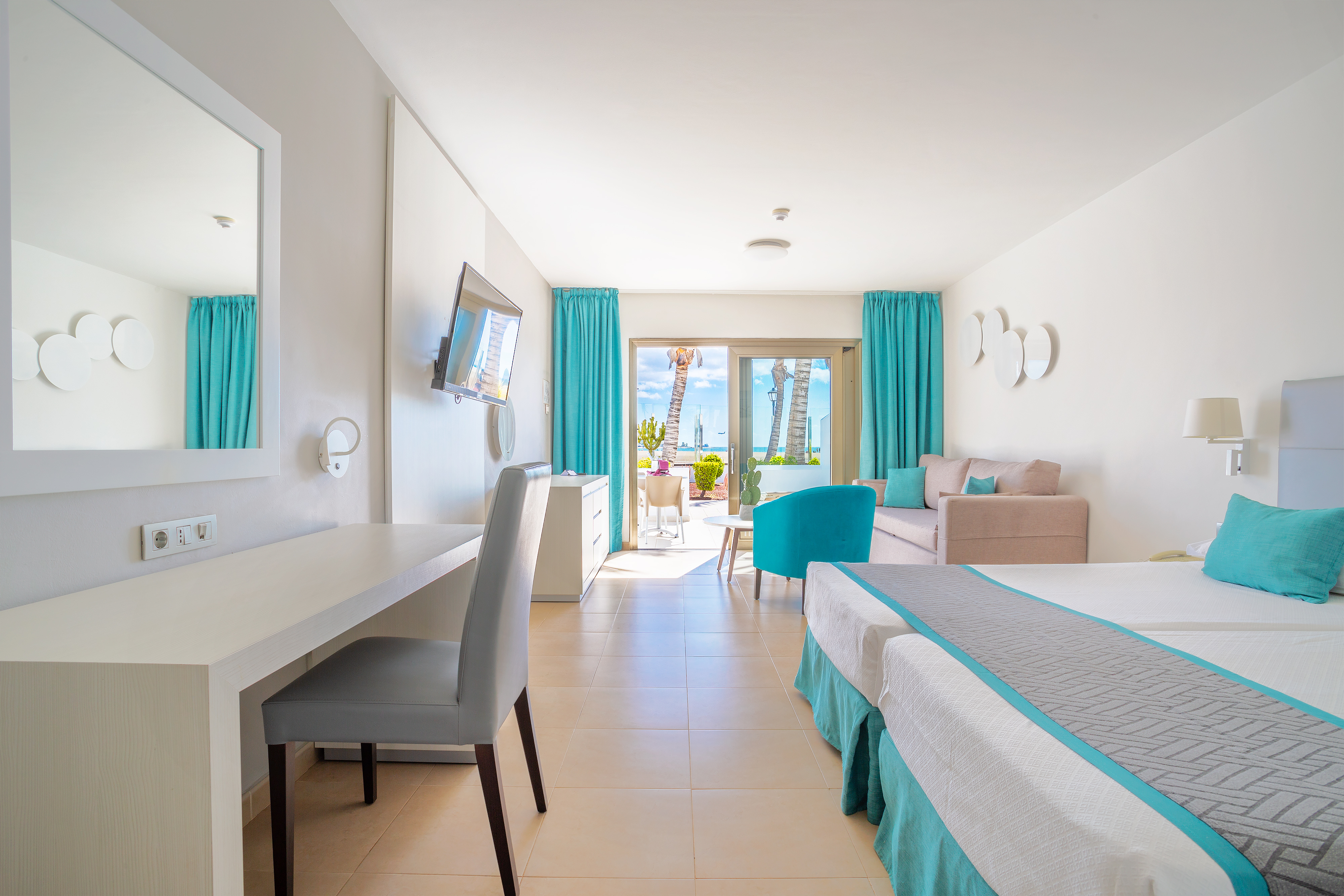 Room, Single, Lateral Side Sea View
