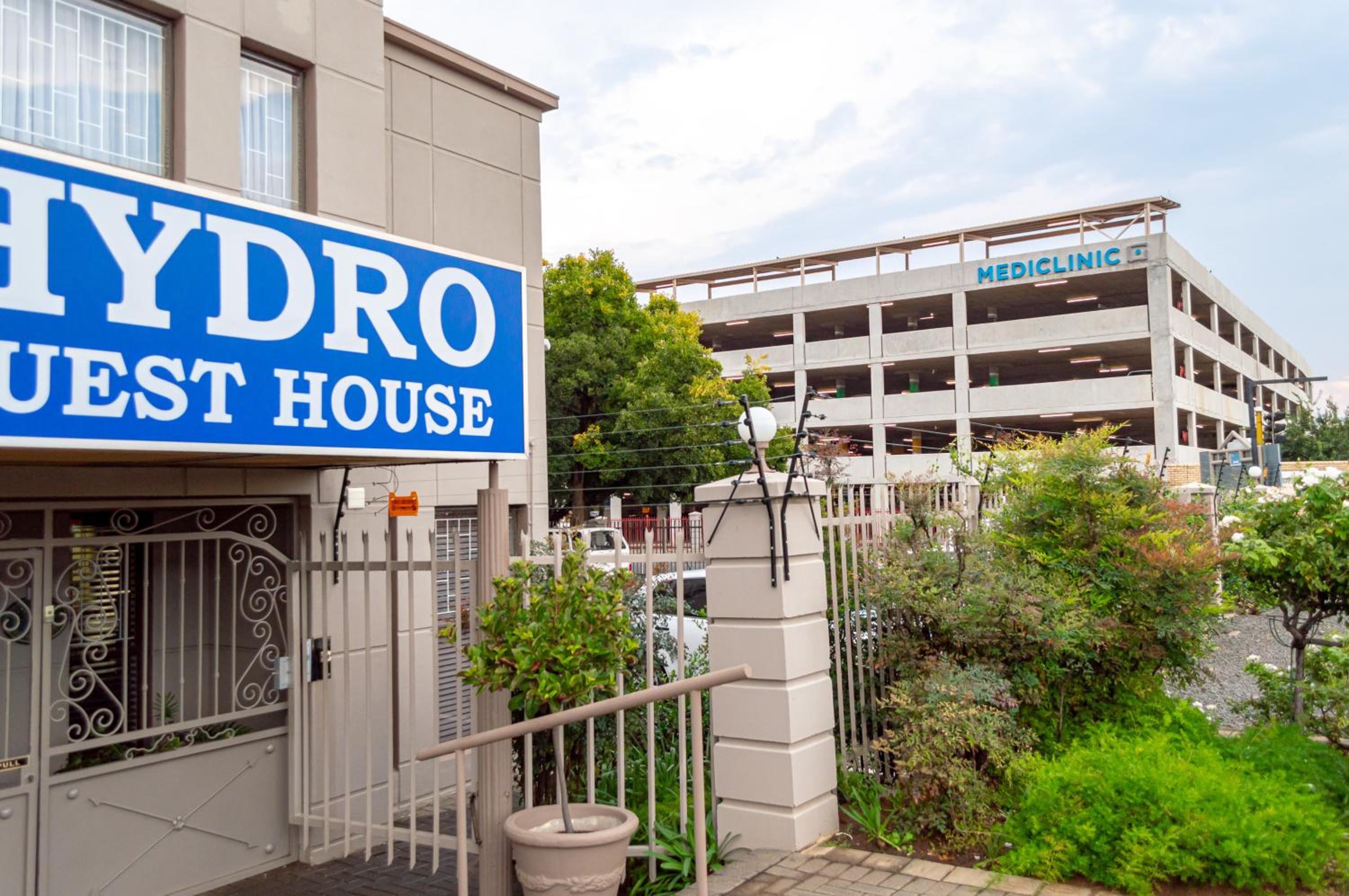Hydro Guest House 1/23