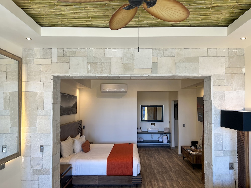 HOTEL BOUTIQUE VALLE DE GUADALUPE 41/83