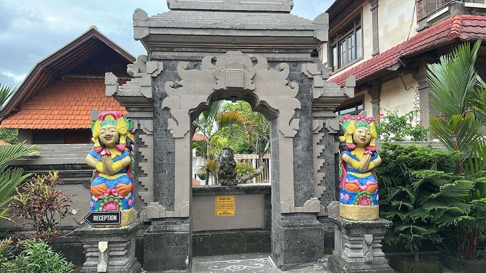Pande Permai Bungalows 40/47