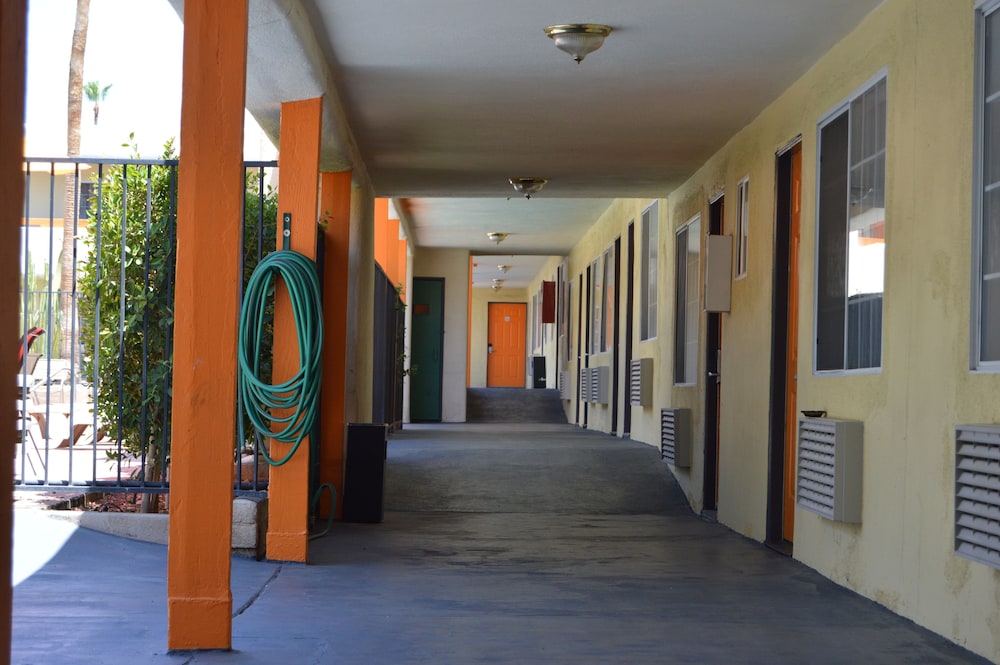 Musicland Hotel 37/49