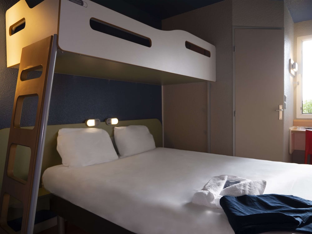 ibis budget Arles Sud Fourchon 20/43