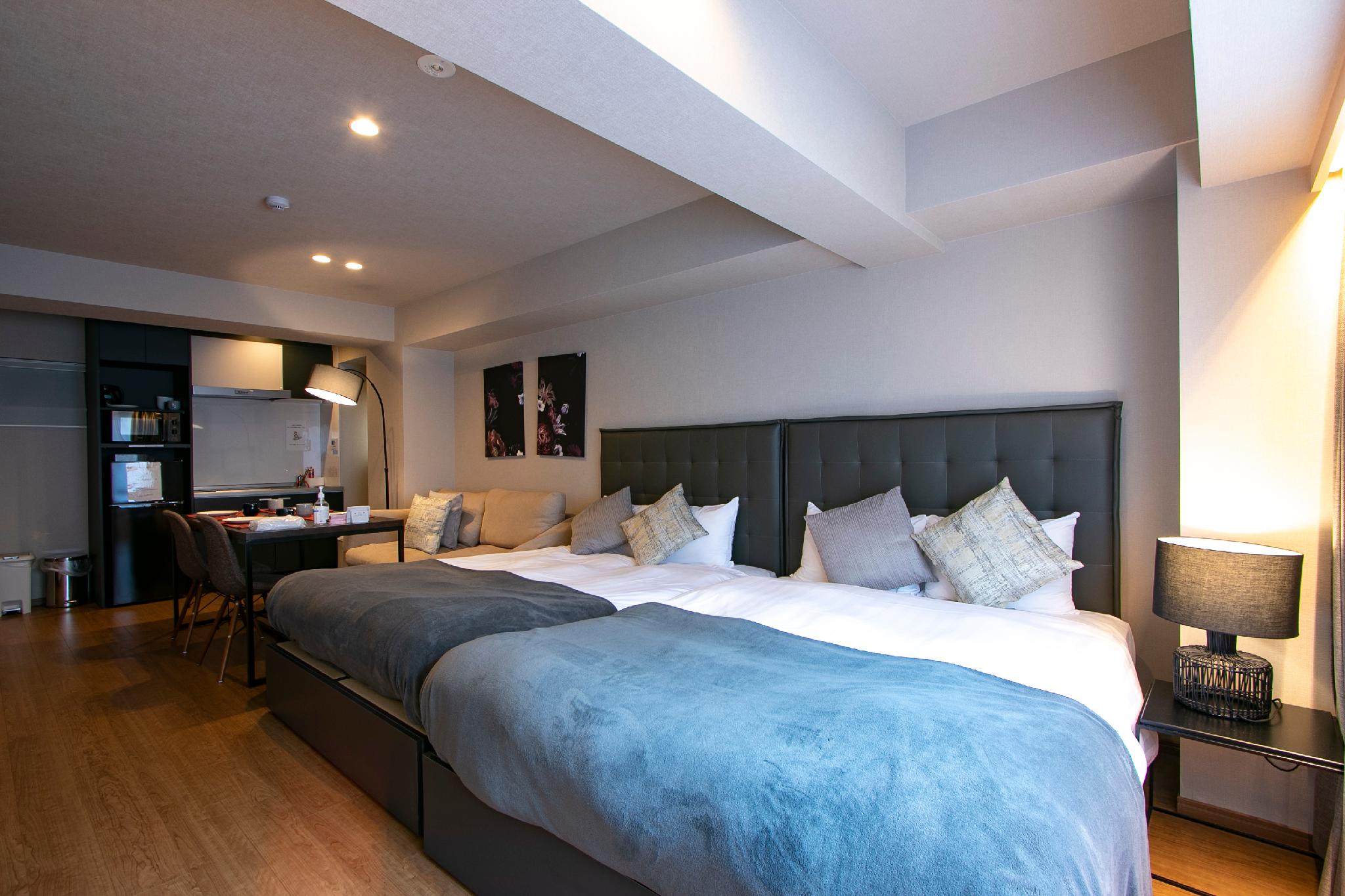 Superior, Family, Moderate, Triple, 3 Beds, Night View