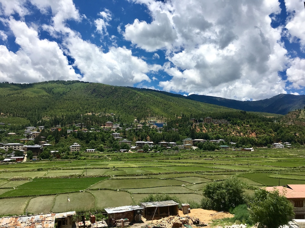 Hotel Khamsum 28/32