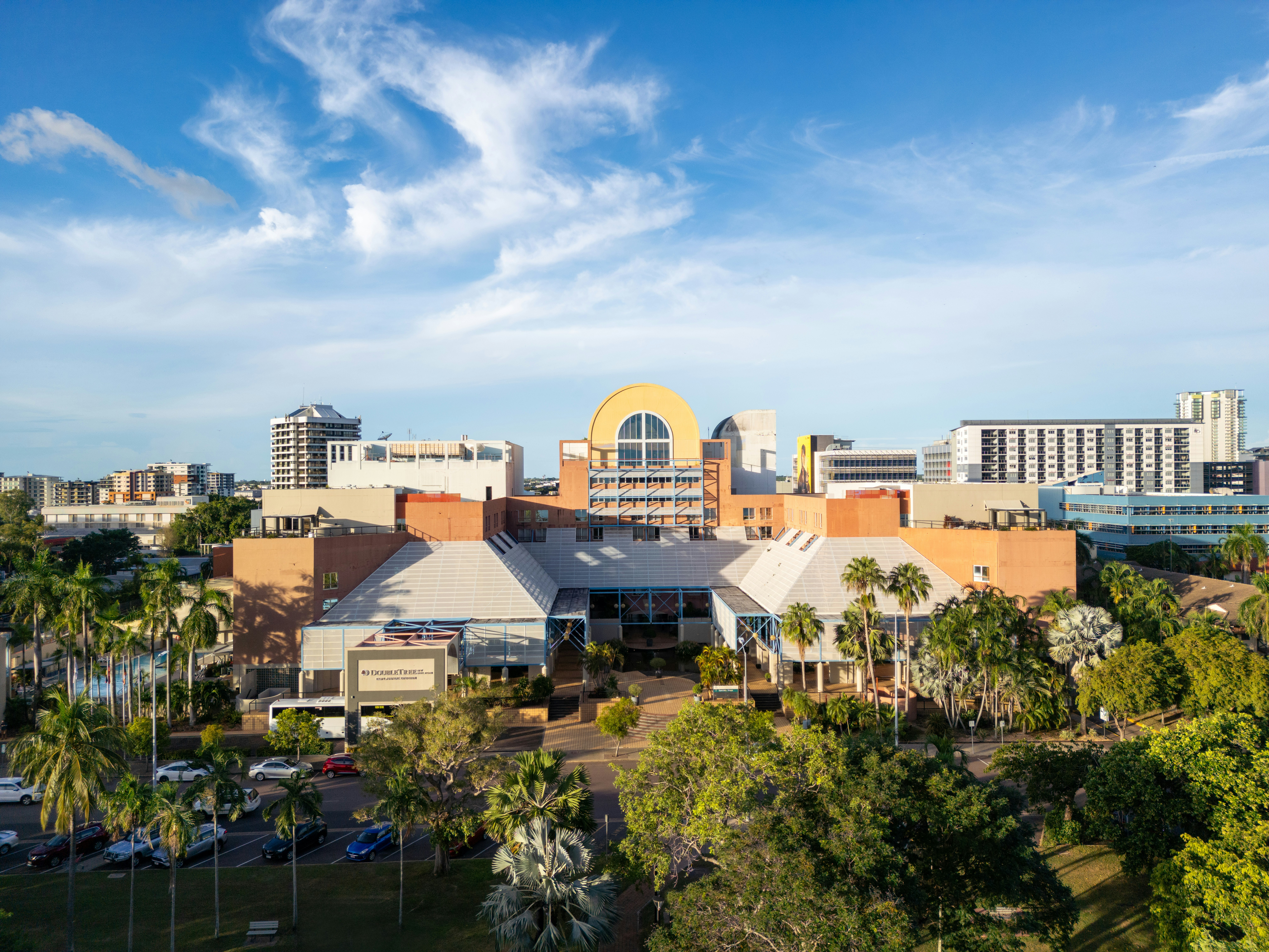 DoubleTree by Hilton Darwin Esplanade 68/70