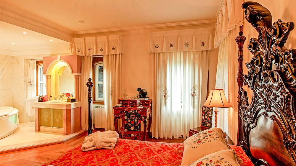 Sintra Marmoris Palace 32/80