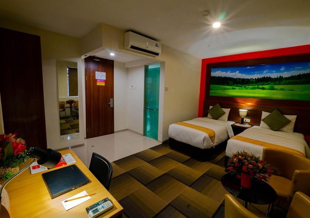Miyana Hotel 29/59