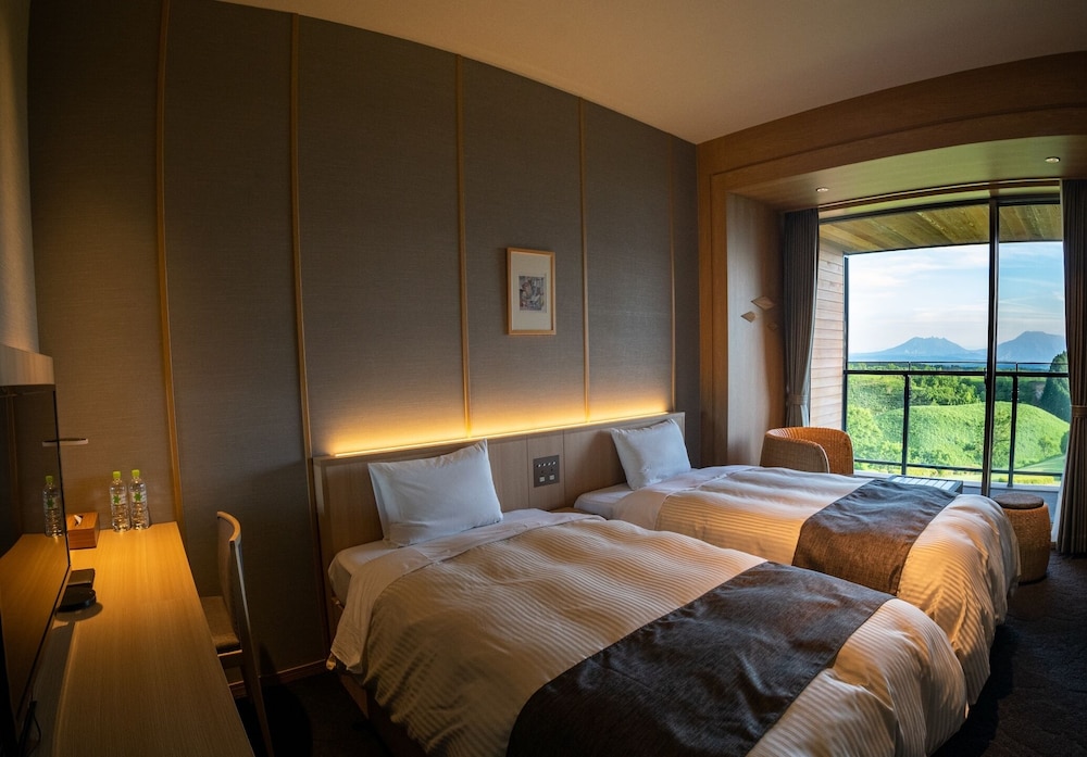 Aso Kuju National Park Hotel and Resort (ex Kurokawa Onsen Senomoto Kogen Hotel) 2/32