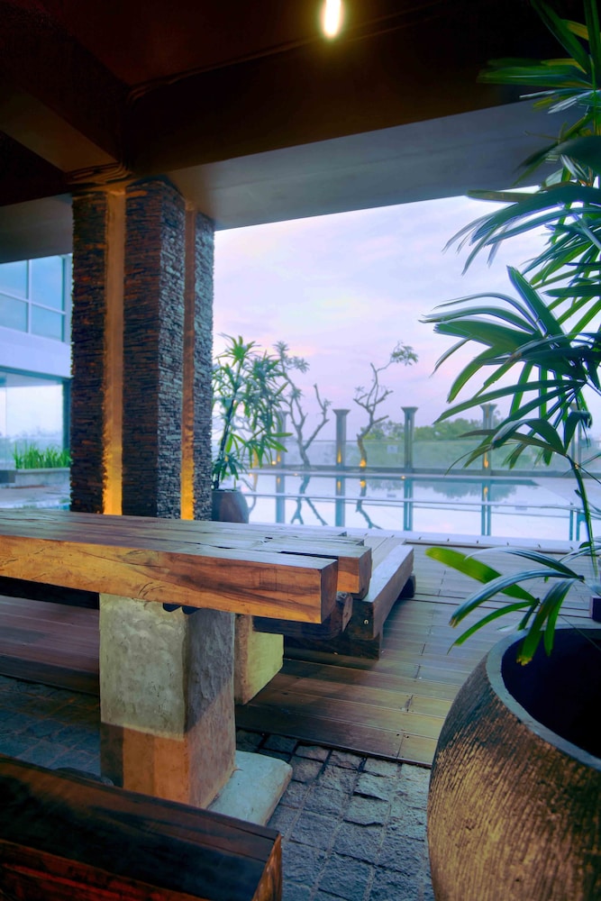Aston Jember Hotel and Conference Center 46/65