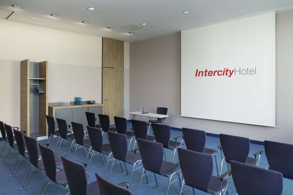 Intercity Hotel Leipzig 33/40