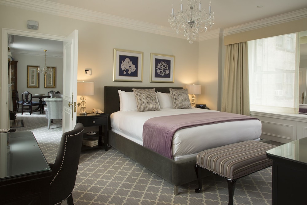 Sherry Netherland Hotel 24/72