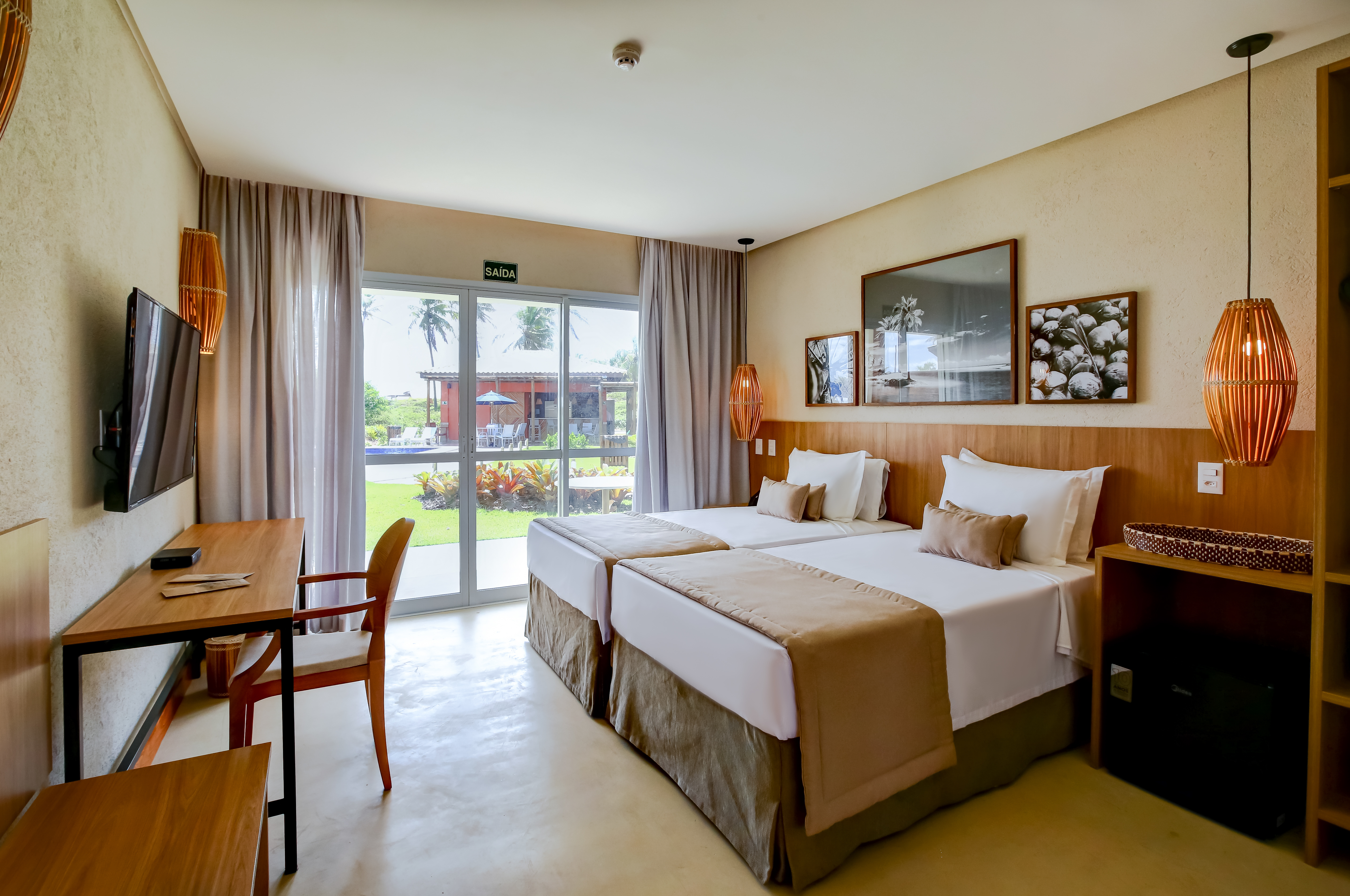 Superior, Single, 2 Double Beds, Sea View