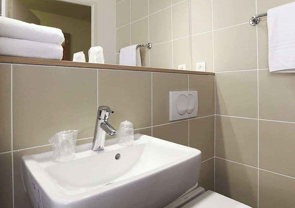 B&B HOTEL Lyon Aeroport Saint Quentin Fallavier 21/54