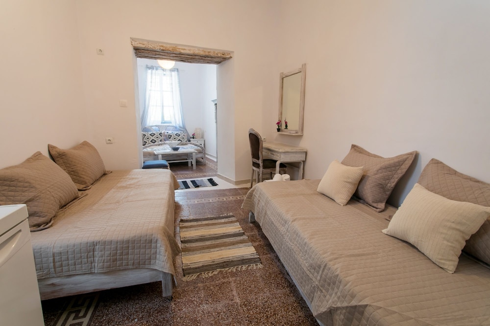 Mascot Boutique Hotel 7/50