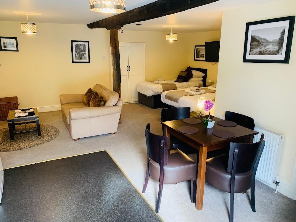 Dolgun Uchaf Guesthouse 25/47