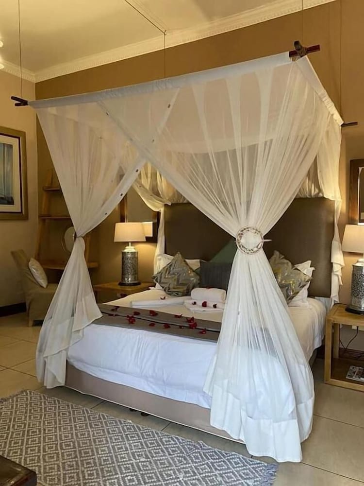 La Dolce Vita Guest House 5/50