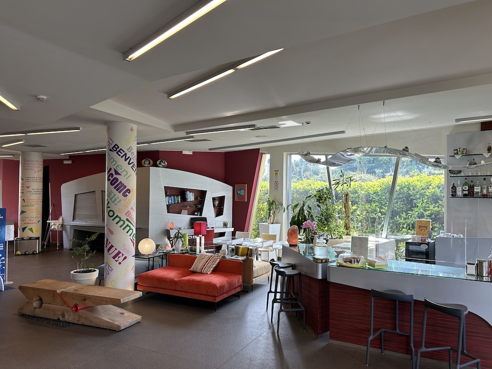 Ibis Styles Catania Acireale 53/75