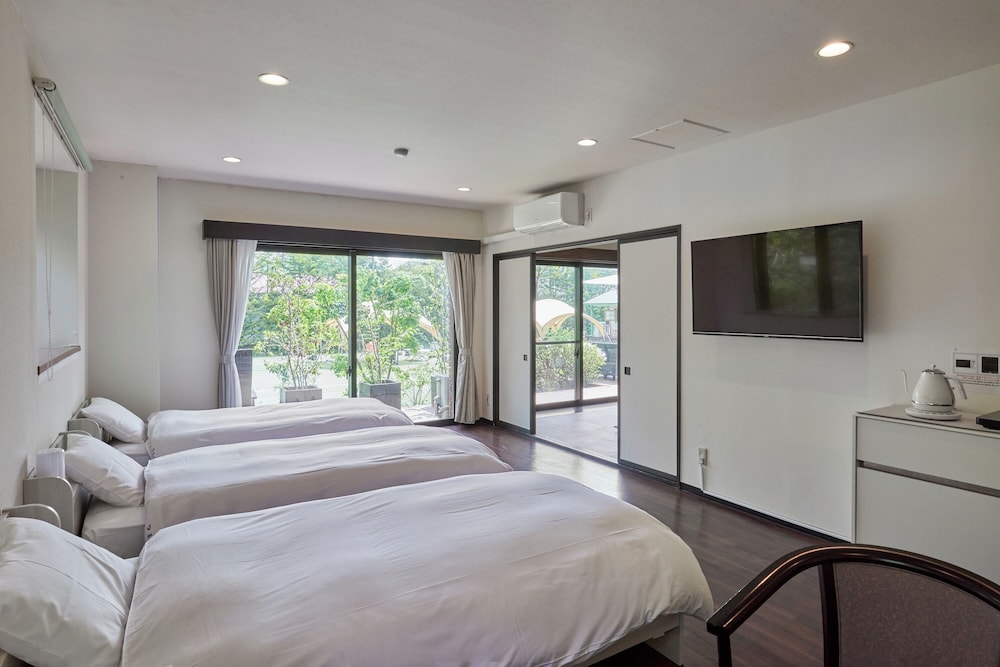 IKOI Villa 6/50