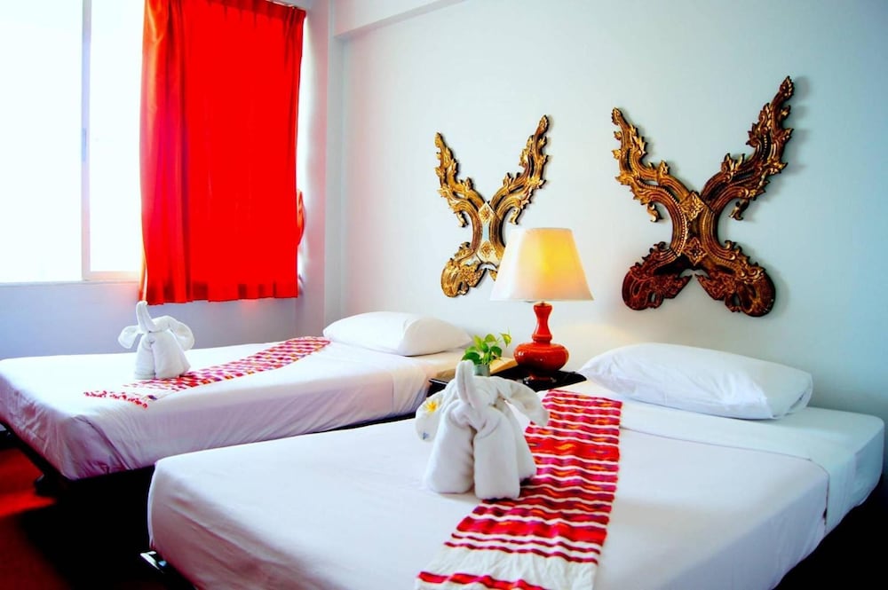 YMCA International Hotel 26/63