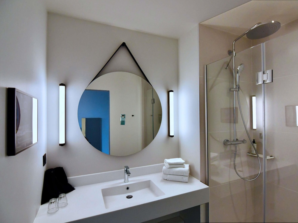 Ibis Styles Brest Centre Port 45/45
