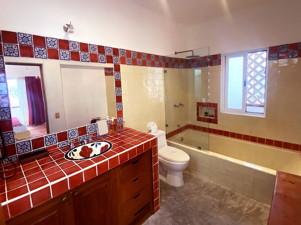 Zihil Ha Hotel 28/29