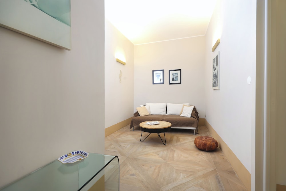 Palazzo Circolone 17/50