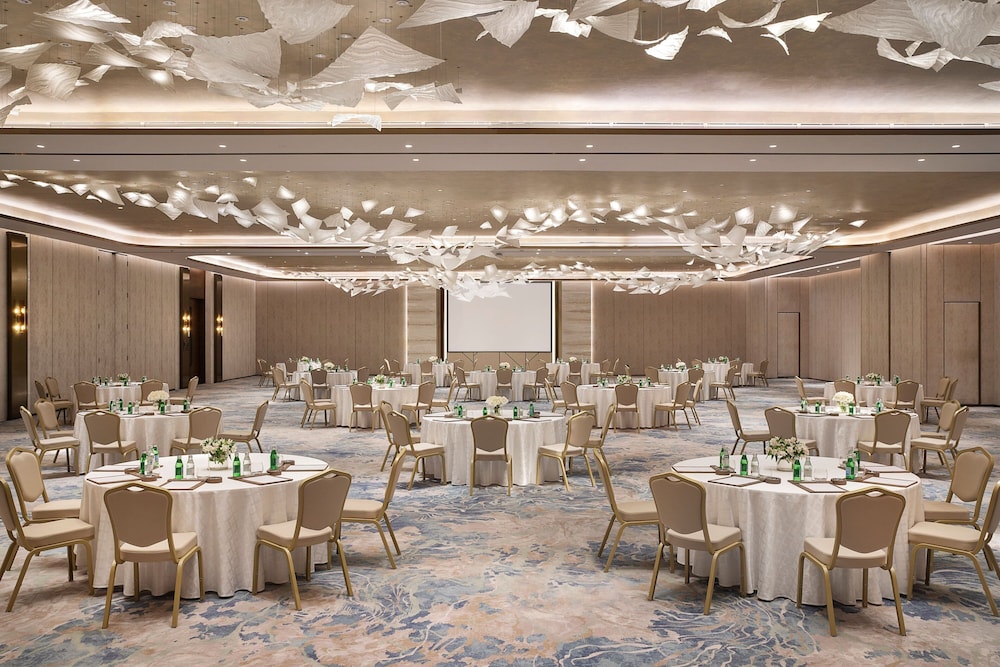 The St. Regis Riyadh 37/45