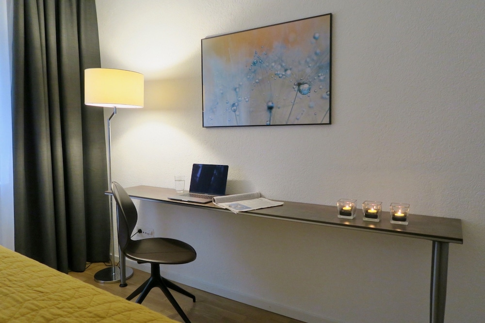 Zurich Furnished Homes 19/50
