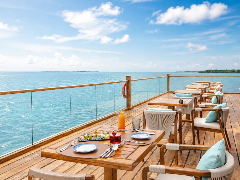 Kwanza Resort by Sunrise 47/60