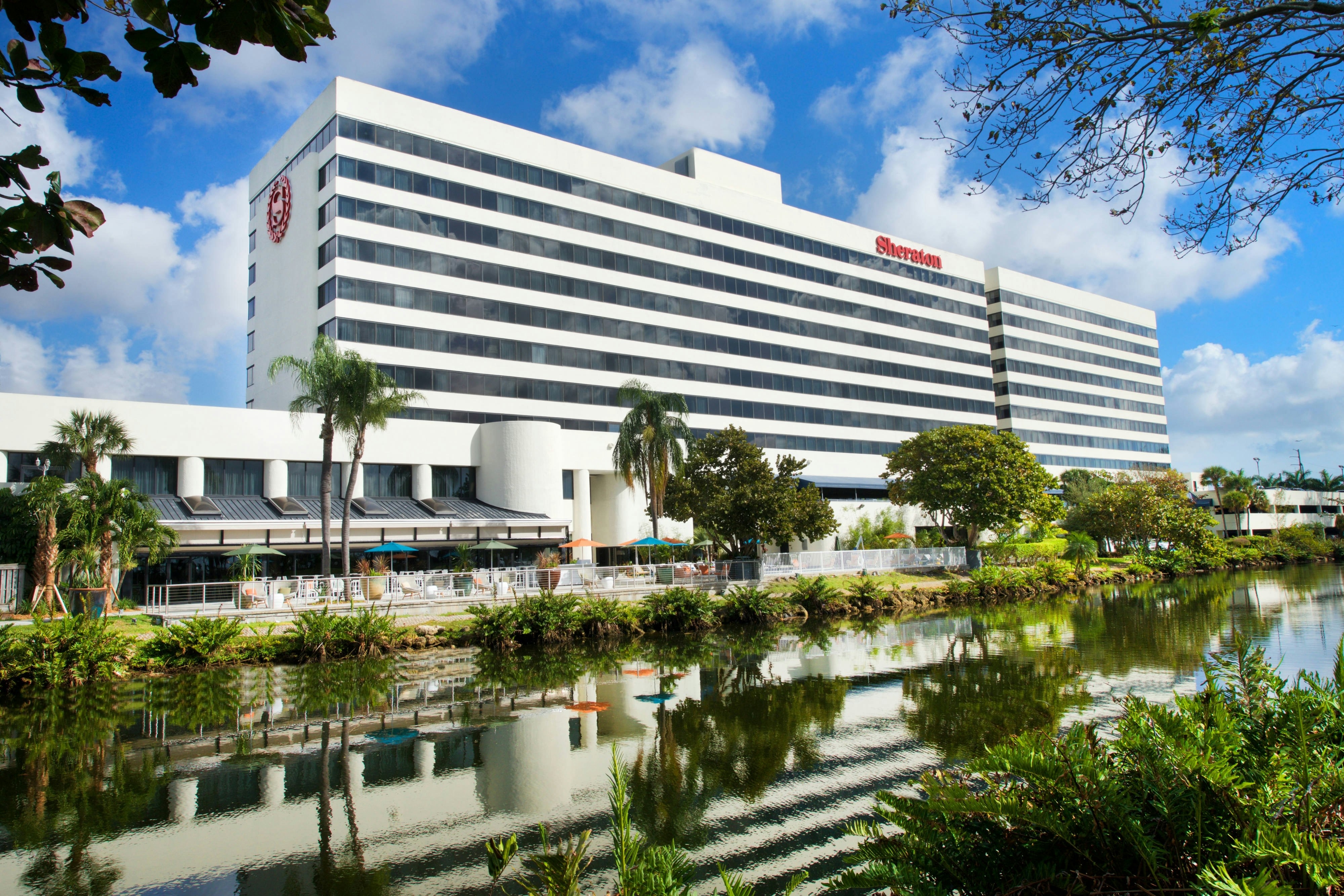 Sheraton Miami Airport Hotel and Executive Meeting Center 26/28