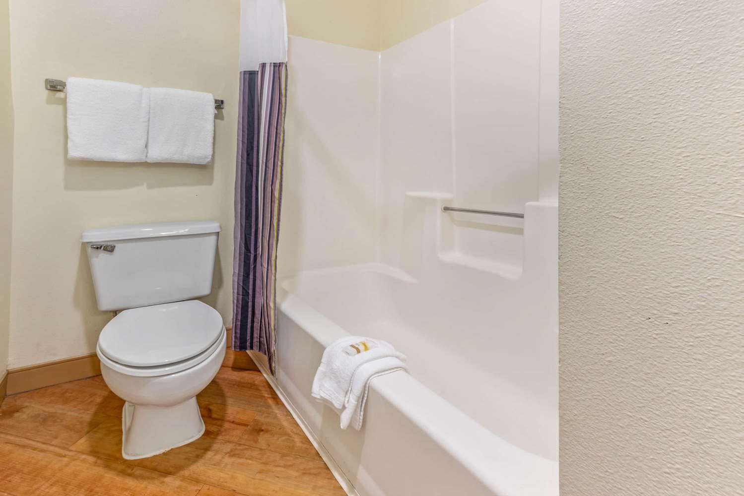 La Quinta Inn And Suites By Wyndham Tampa Brandon West 49/53