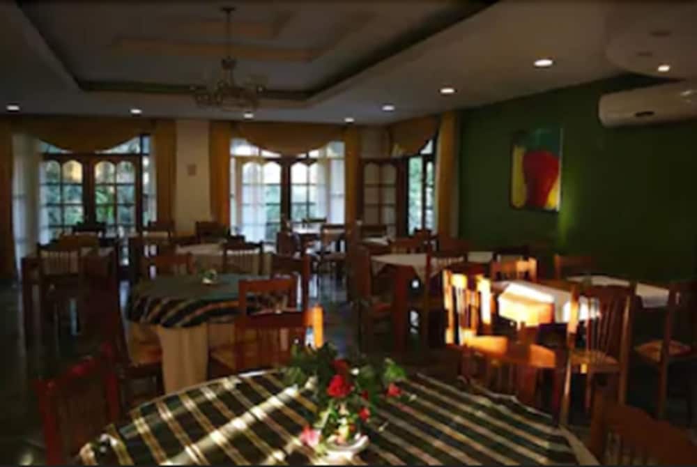 Hotel Bagu Cabanas del Lenador 32/50
