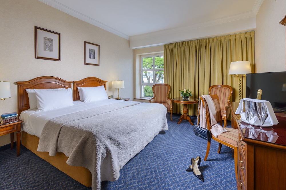 Killarney Plaza Hotel And Spa 13/68