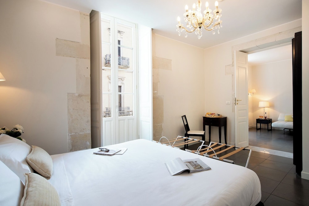 Hotel Palazzo Cavalieri 20/35