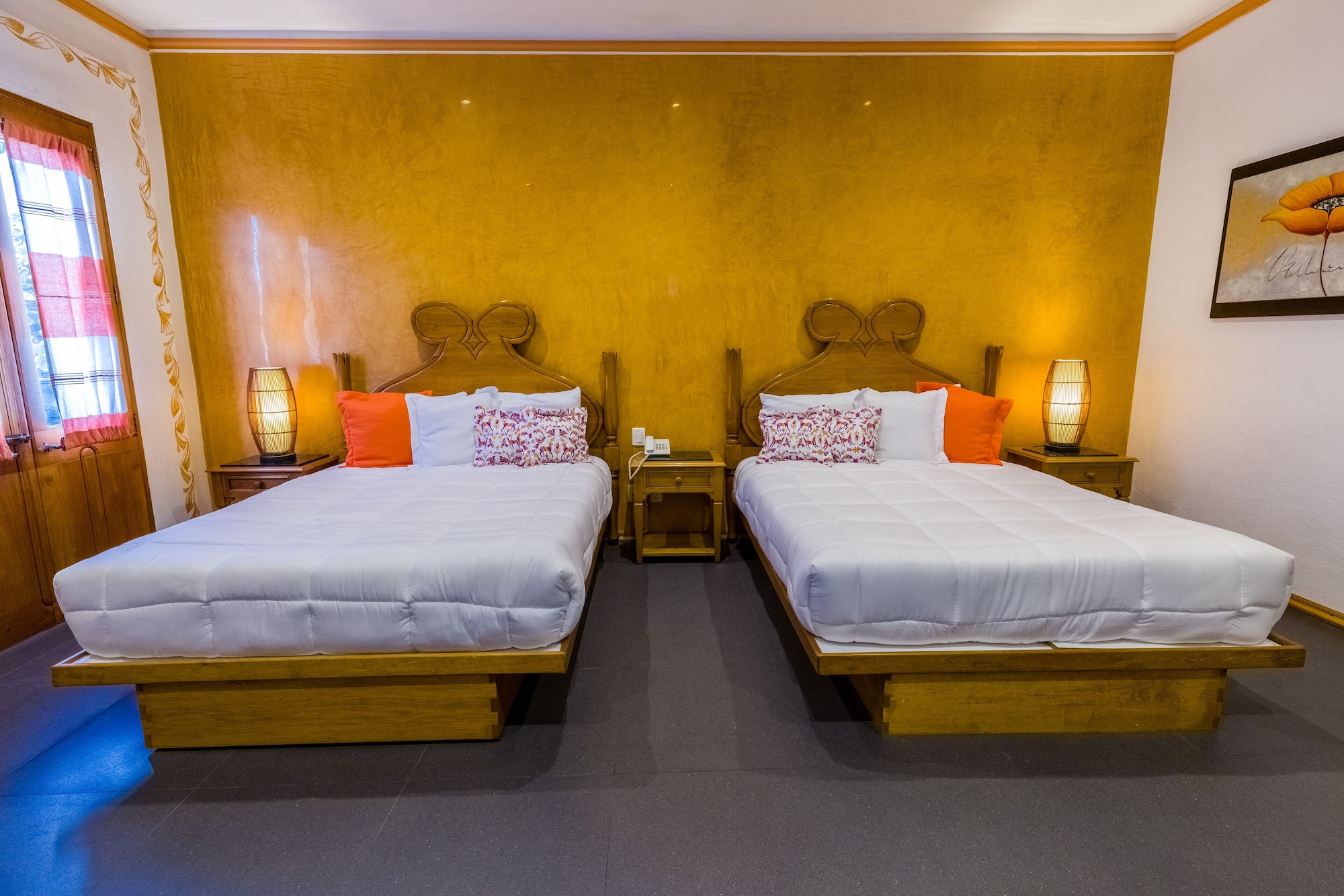 SUITE, 2 QUEEN BEDS